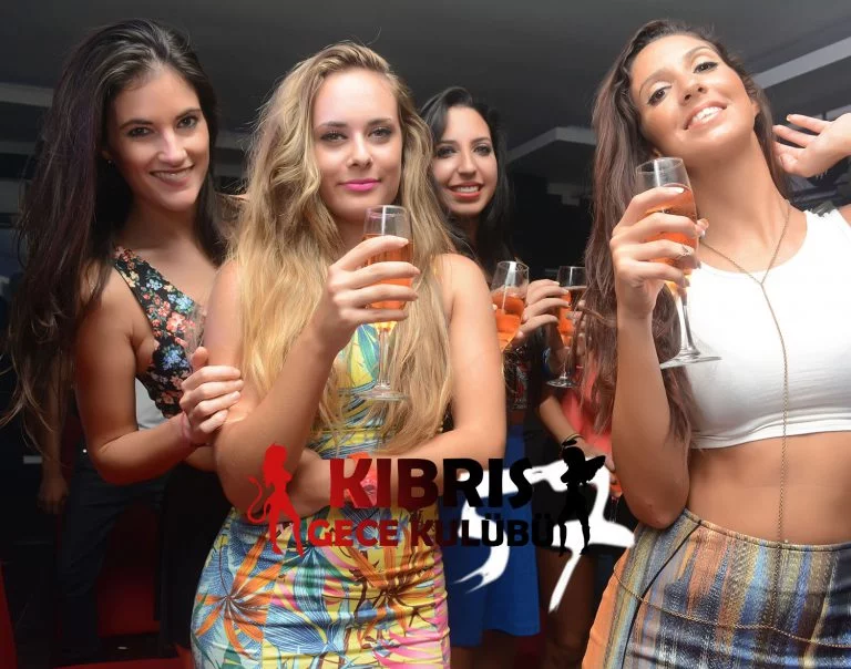 Tutti Frutti Gece Kulübü Night Club Dansçı Kızlar 2 fotoğrafı